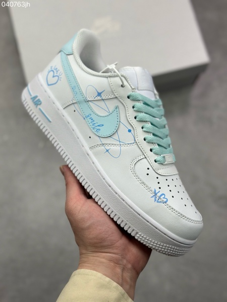 Nike Air Force 1-1836